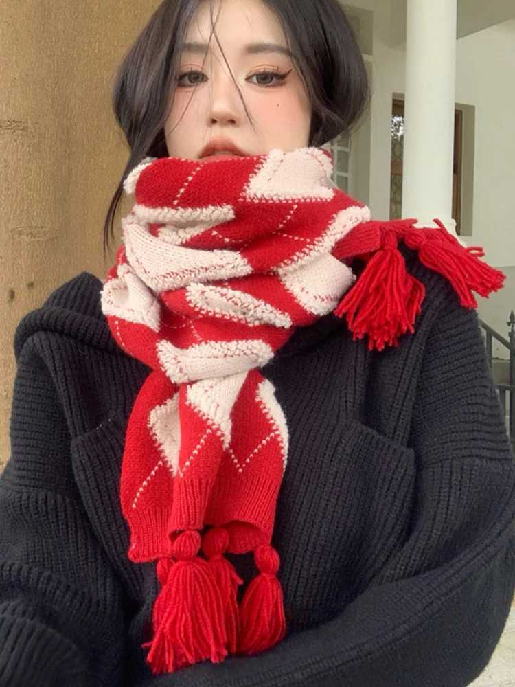 New Knitted Sweet Scarf Winter Womens Prefabricated Plain Warm Scarf Pashmina Flawless Womens Foam Christmas Packaging Shawl X241017