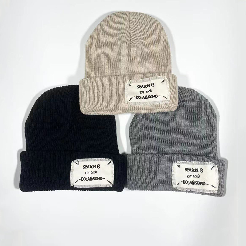 Fall Winter Knitted Beanies for Couples - Chic, Versatile Headwear