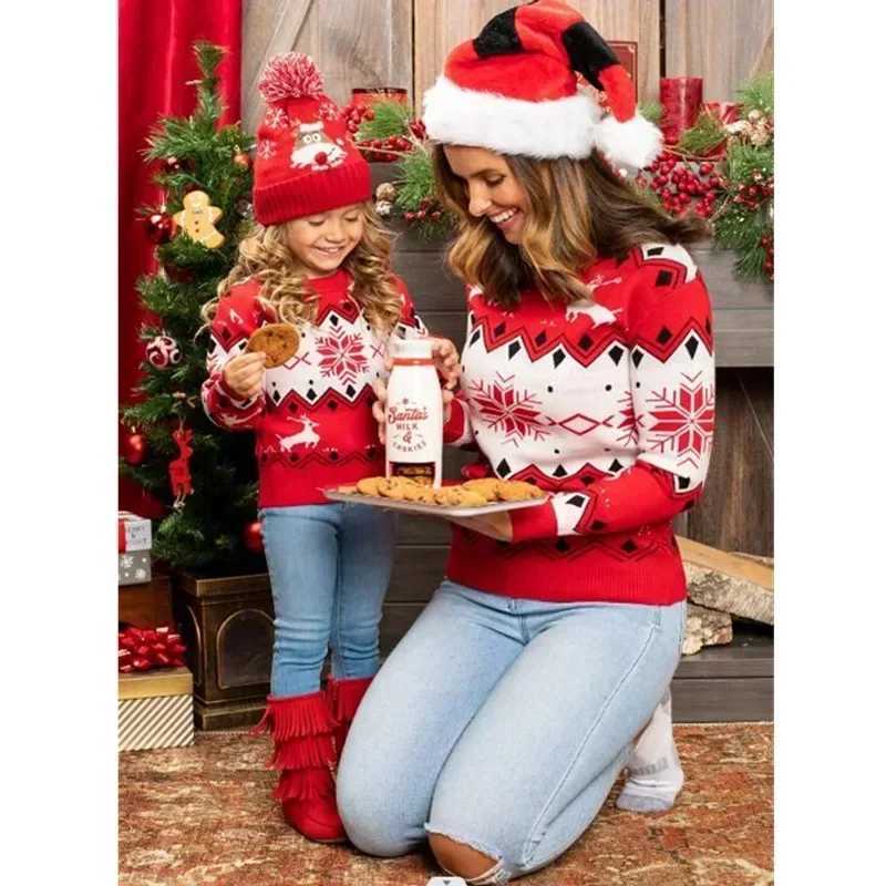 Christmas Family Sweater Mom Daughter Match Set Warm Thick Knitted Soft Jumper Mom and Me Clothes Pulling Christmas Appearance W241015