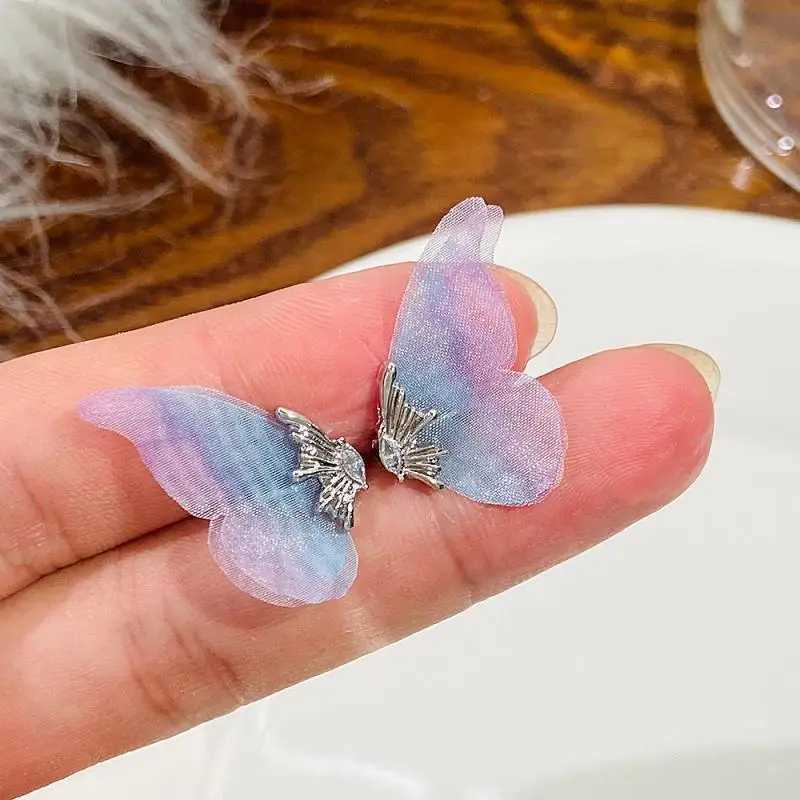 Exquisite blue chiffon butterfly clip earrings suitable for women non perforated bow knot zircon ear bone earrings fashionable jewelry party gifts W24