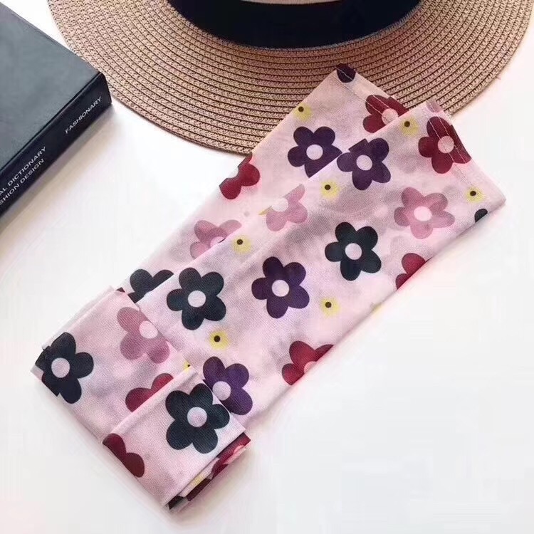 Ice Silk Sleeve Sunscreen Female Hand Sleeve Arm Protector Arm Sleeve Cover Arm Ice Cooler Sleeve Hand Sleeve American Girl Cute