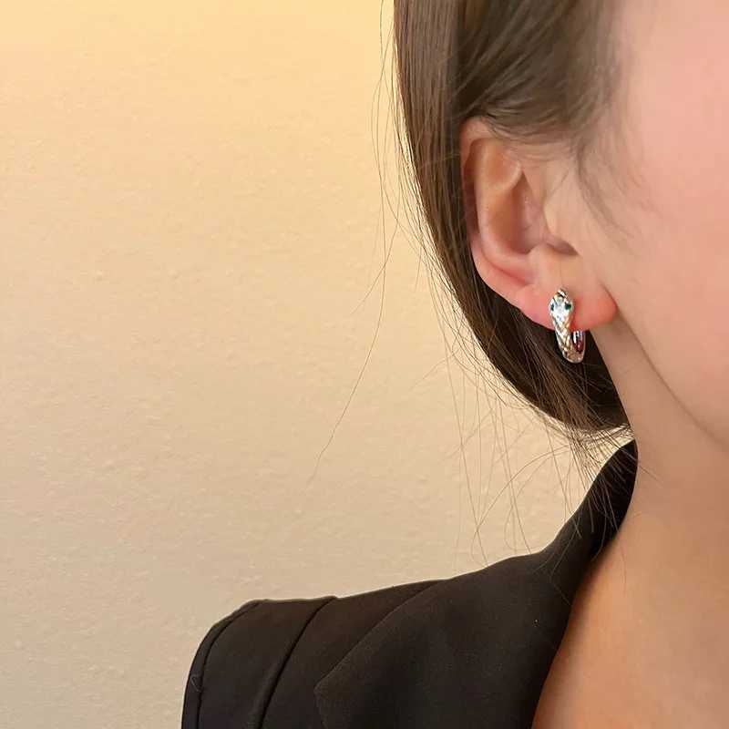 Retro Charm Round Earbone Punk Snake Clip Earrings Cuffs Personalized Jewelry Valentines Day Gift W241017
