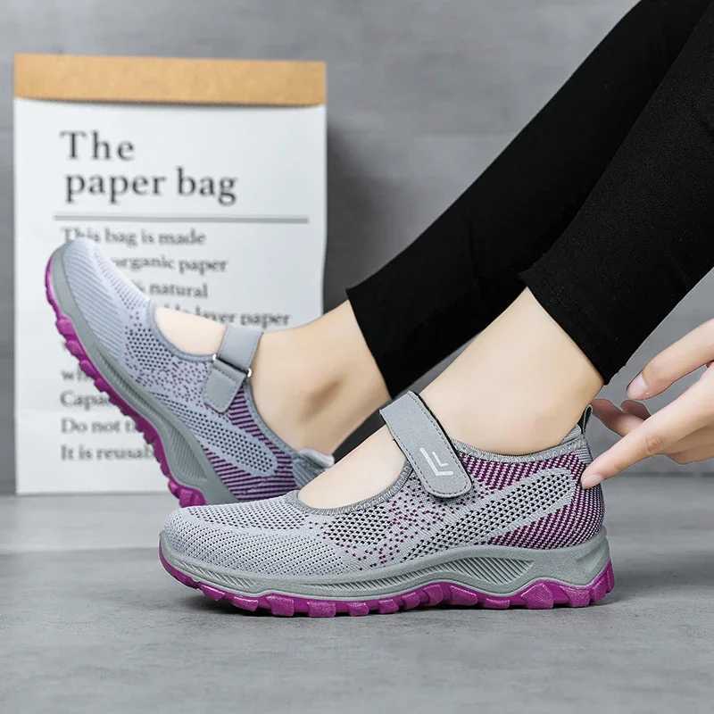 Summer womens casual shoes high-quality platform soft soled outdoor hiking shoes lightweight and anti slip fitness sports shoes Y241017