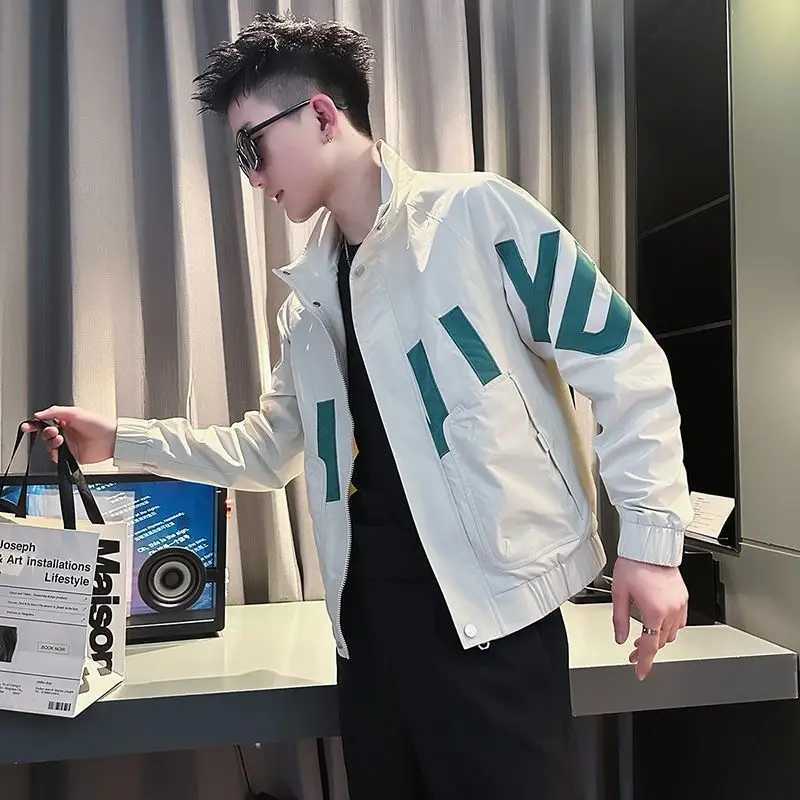 Spring and Autumn Mens Cargo Jackets Zip V Mens Green Y2k Korean Review Many Joker Fashion Clothing Aesthetics M241017