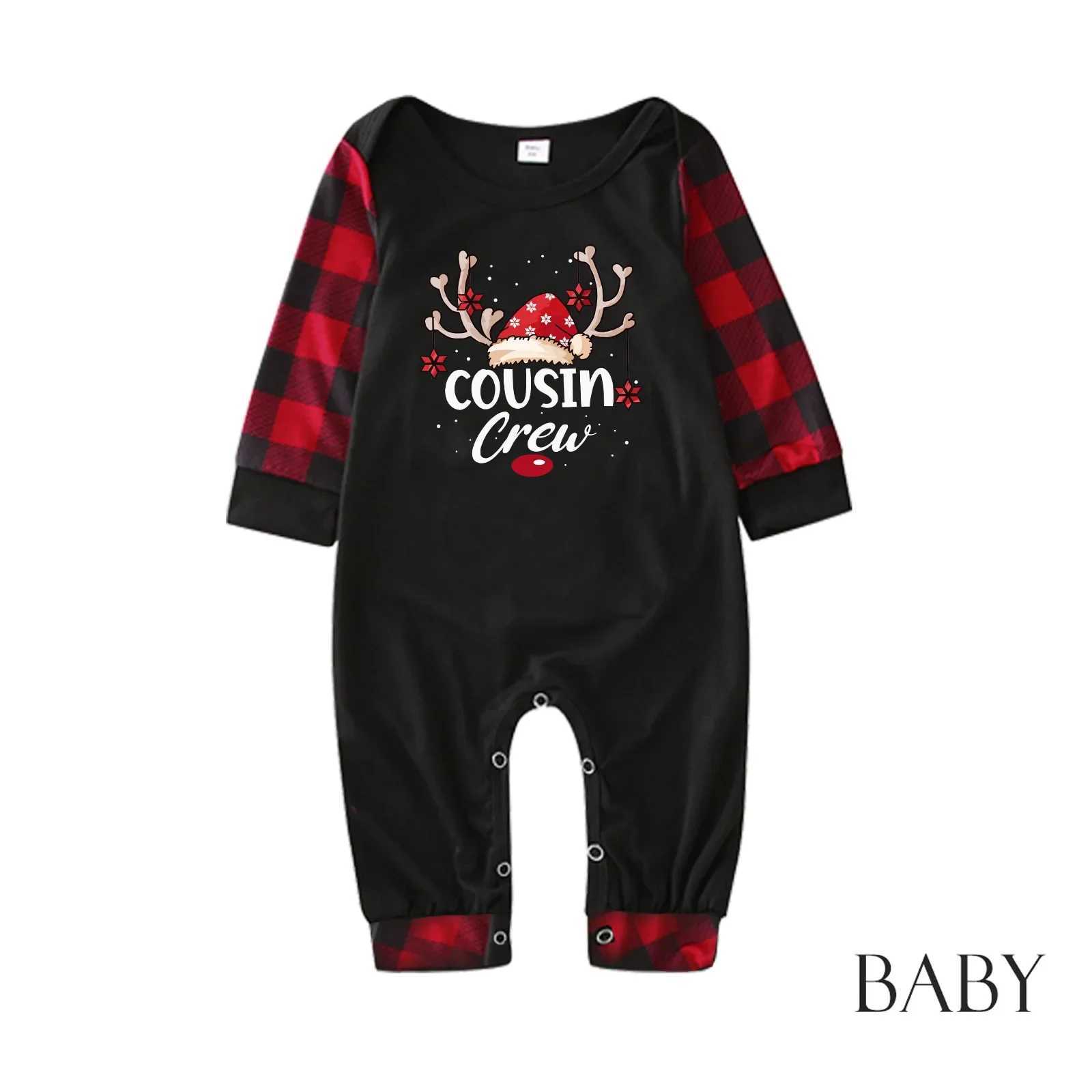 New letter grid pattern family pajamas set for mom dad and child matching set soft and warm pajamas for baby and dog jumpsuit Pjs Christmas appearance