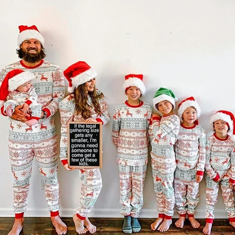 All Over Print Christmas Pajamas Casual Soft Sleepwear Adults Kids Matching Clothing Set Baby Romper Xmas Family Look 241017