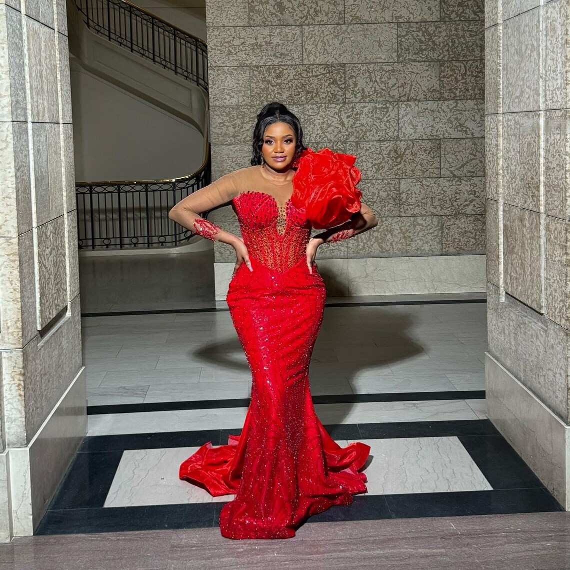 Glitter Beaded Sequins African evening Reception Dress Asoebi Red Mermaid Formal Party Dresses with Ruffled Flower Black Women Gown