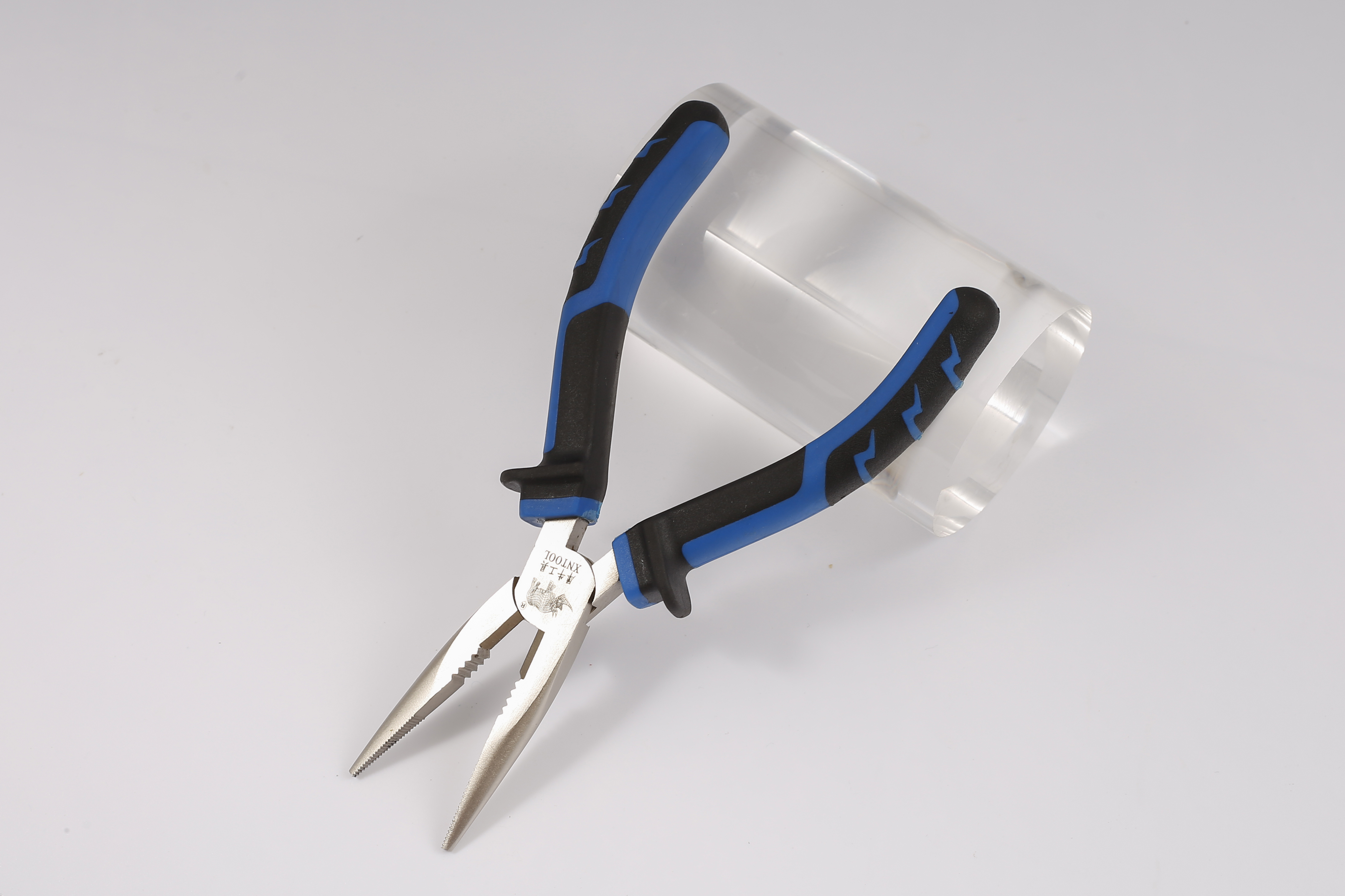 European pliers Blue and black new handle surface nickel plating treatment