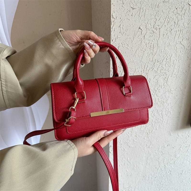 Handbag for women 2024 new style womens shoulder crossbody bag high-end elegant and versatile small square bag elegant and stylish womens bag Y241017