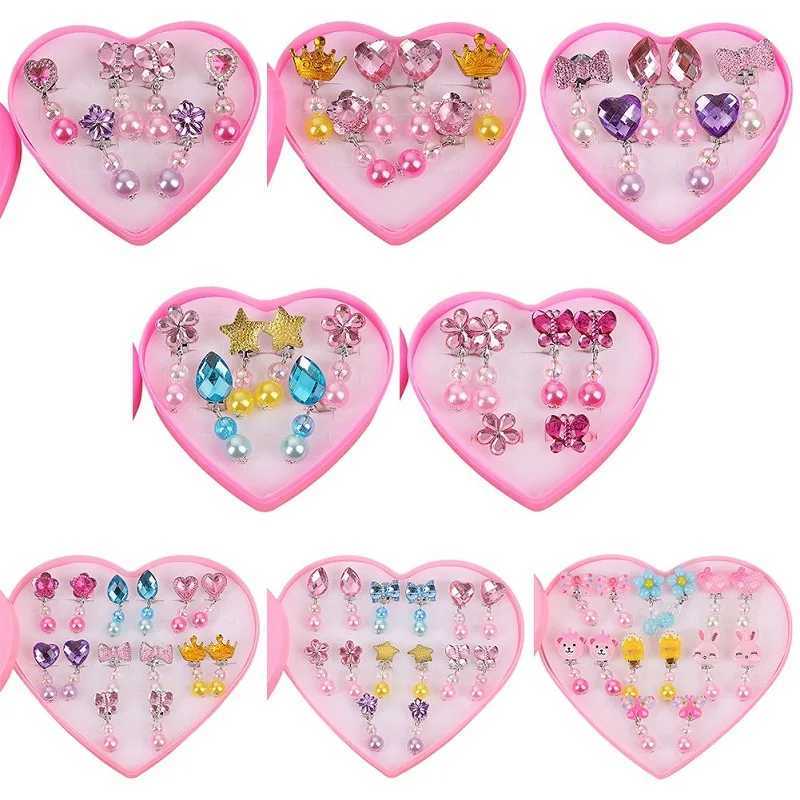 1 set of mini cute animal flower ear clips suitable for hypoallergenic girls non perforated acrylic childrens earrings painless W241017