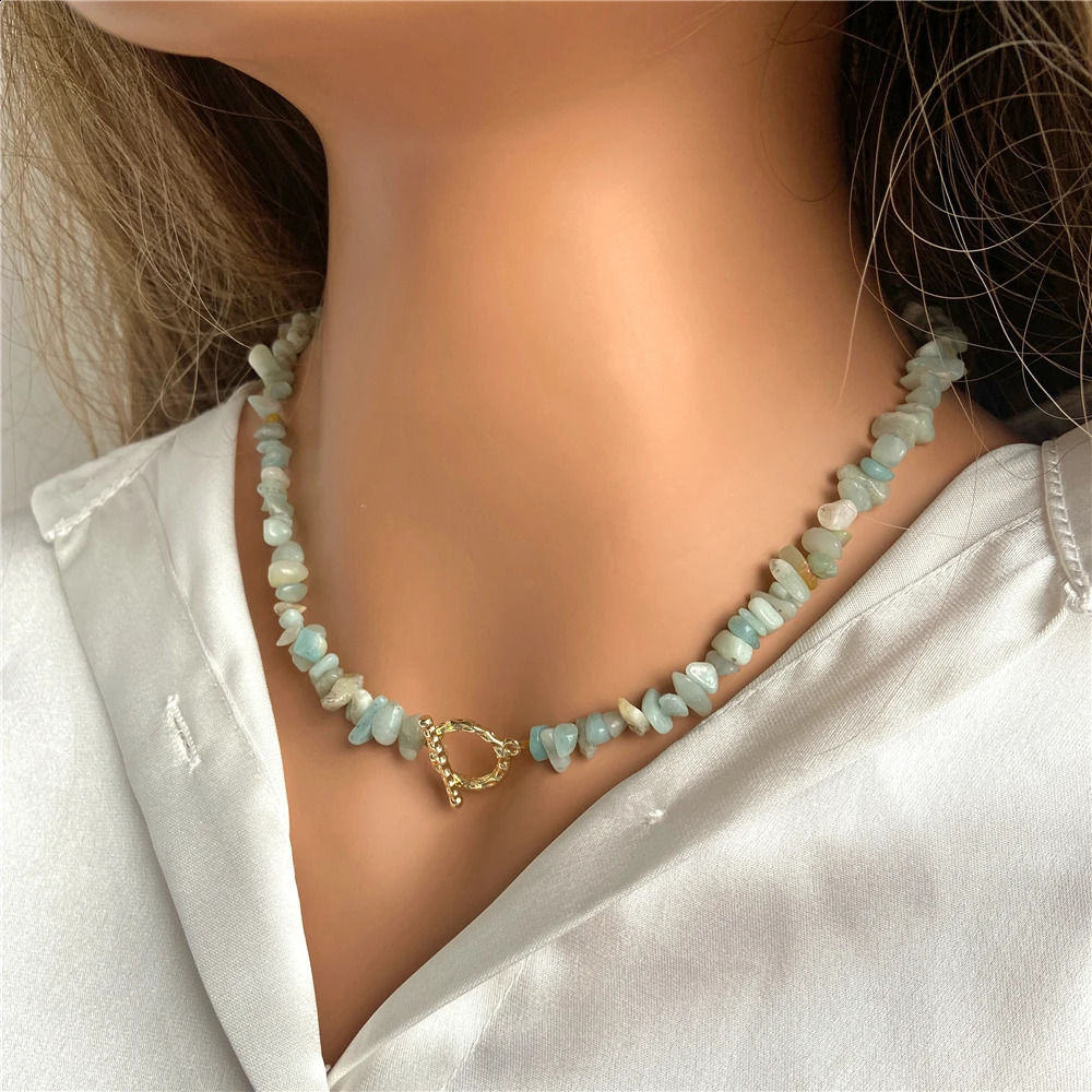 Natural Blue Stone Necklace Irregular Treatment Gravel Sea Blue Gem Crystal Quartz Chip Bead Necklace 241017