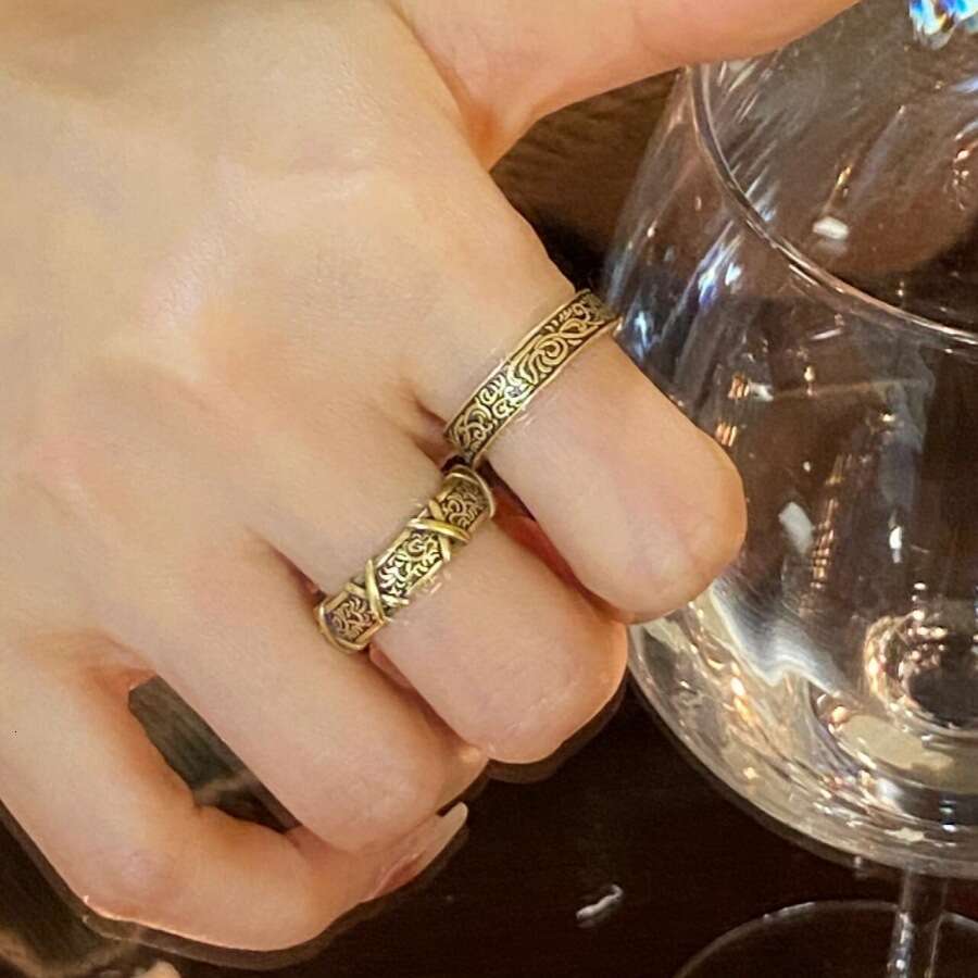 Ring pure silver used for women Stainless steel design niche high-end feeling black gold open mouth ring
