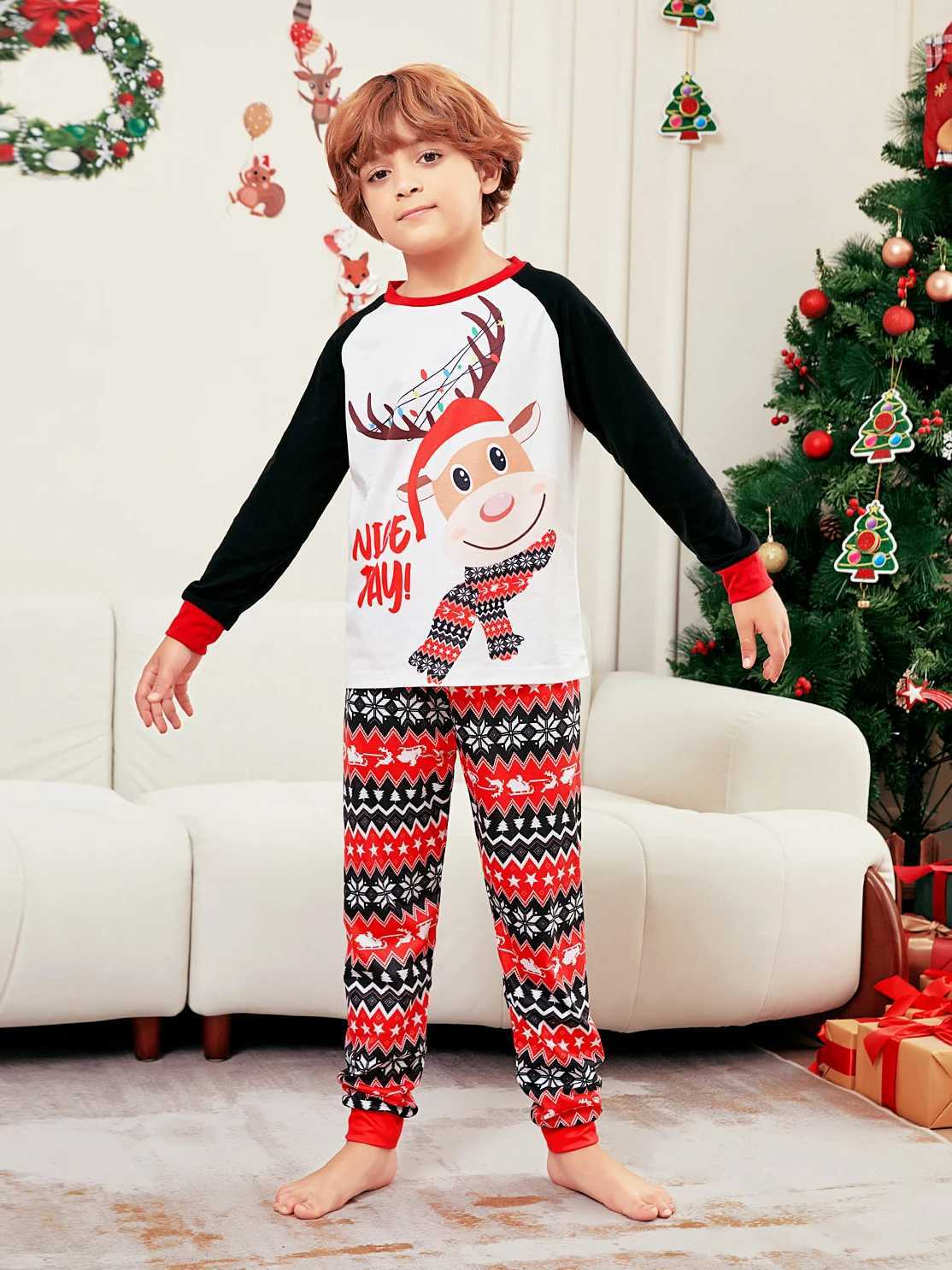 Christmas Family Matching Set Mom Dad Child 2-piece Pajama Set Baby Casual Loose Pajama Christmas Family Appearance Pajama W241015