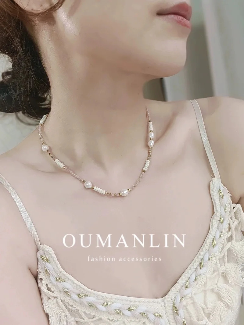 Natural Freshwater Baroque Pearl Necklace Fashionable Shining Crystal Necklace Natural Stone Jewelry 241017