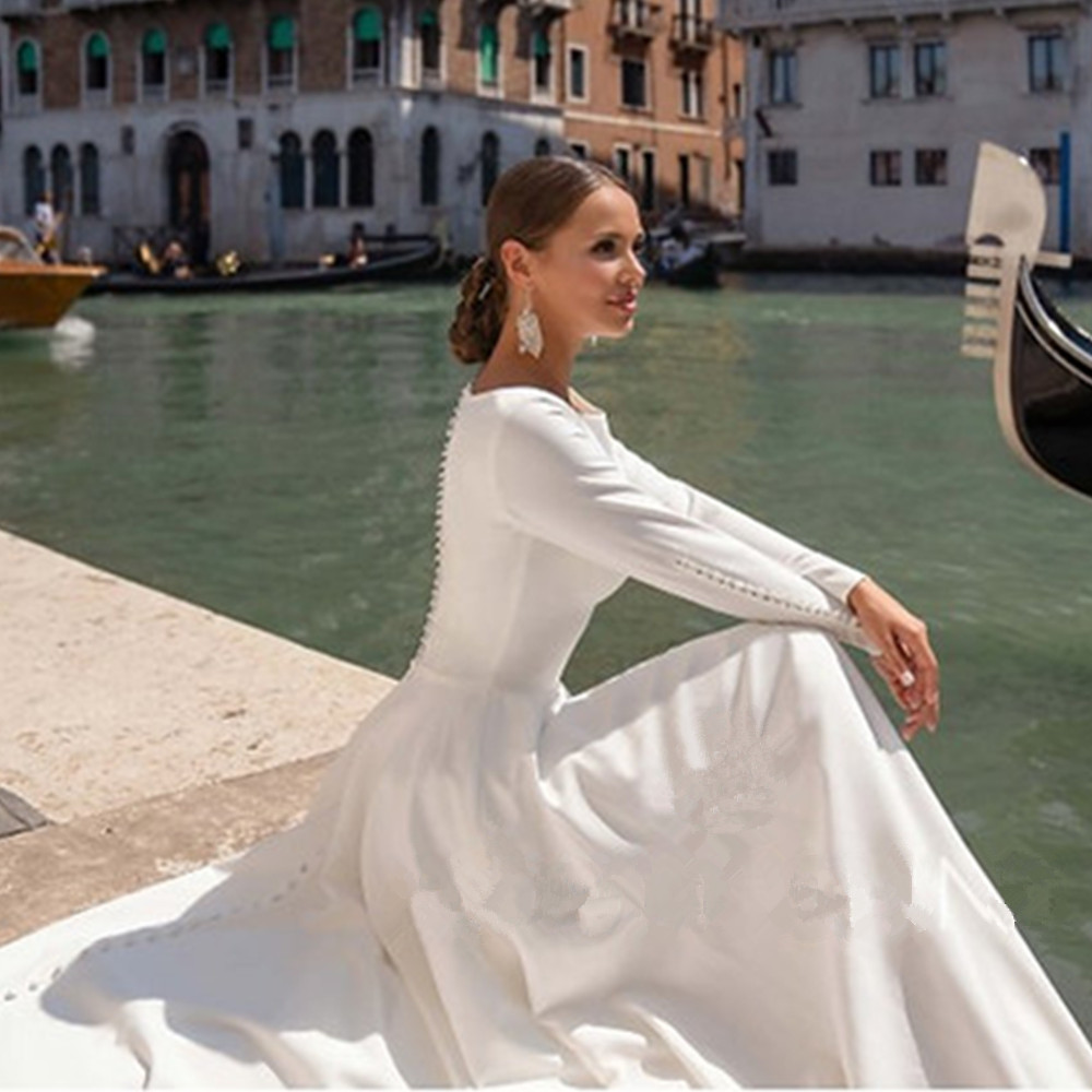 White Long Sleeves Satin Wedding Dresses Custom Made Woman Elegant Muslim Bridal Gowns Vestidos De Novia A-Line Boho Robe Mariee