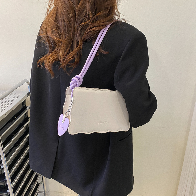 Color for women's new shoulder fashionable and simple hand-held small square bag, stylish version crossbody bag