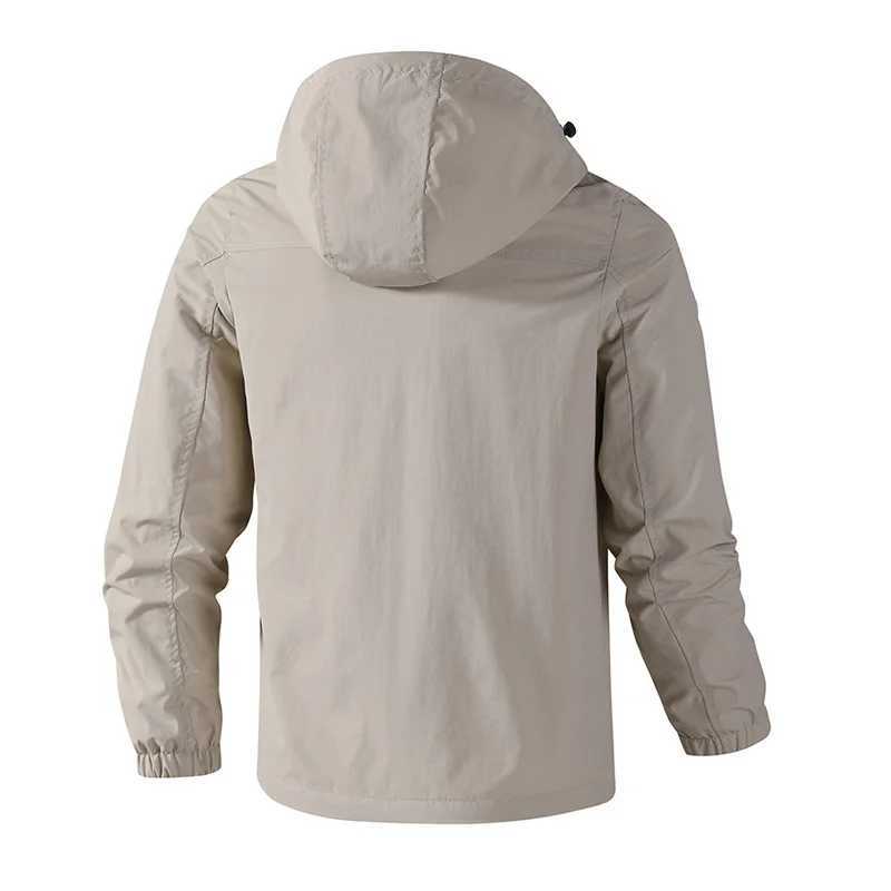 Jackets for Men Hooded Outdoor Jacket Casual Spring Autumn Sports Windbreaker Outwear Solid Hiking Coats Mens Clothing Top X241017