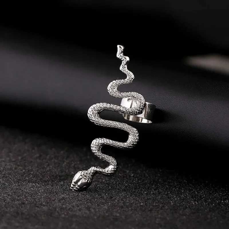 Retro snake stud earrings womens charm silver round ear clip womens 2022 trend ear sleeves Valentines Day gifts jewelry W241017