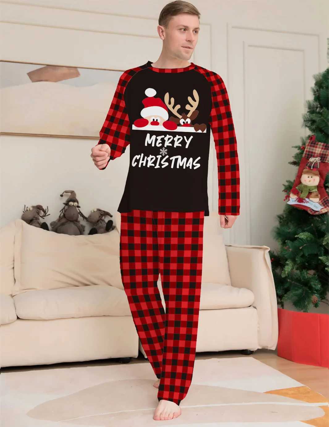 Merry Christmas Pajamas Santa Claus Printed Family Matching Set Casual Loose Pajamas Mom Daughter Dad Son Costume Set Christmas Appearance W241015