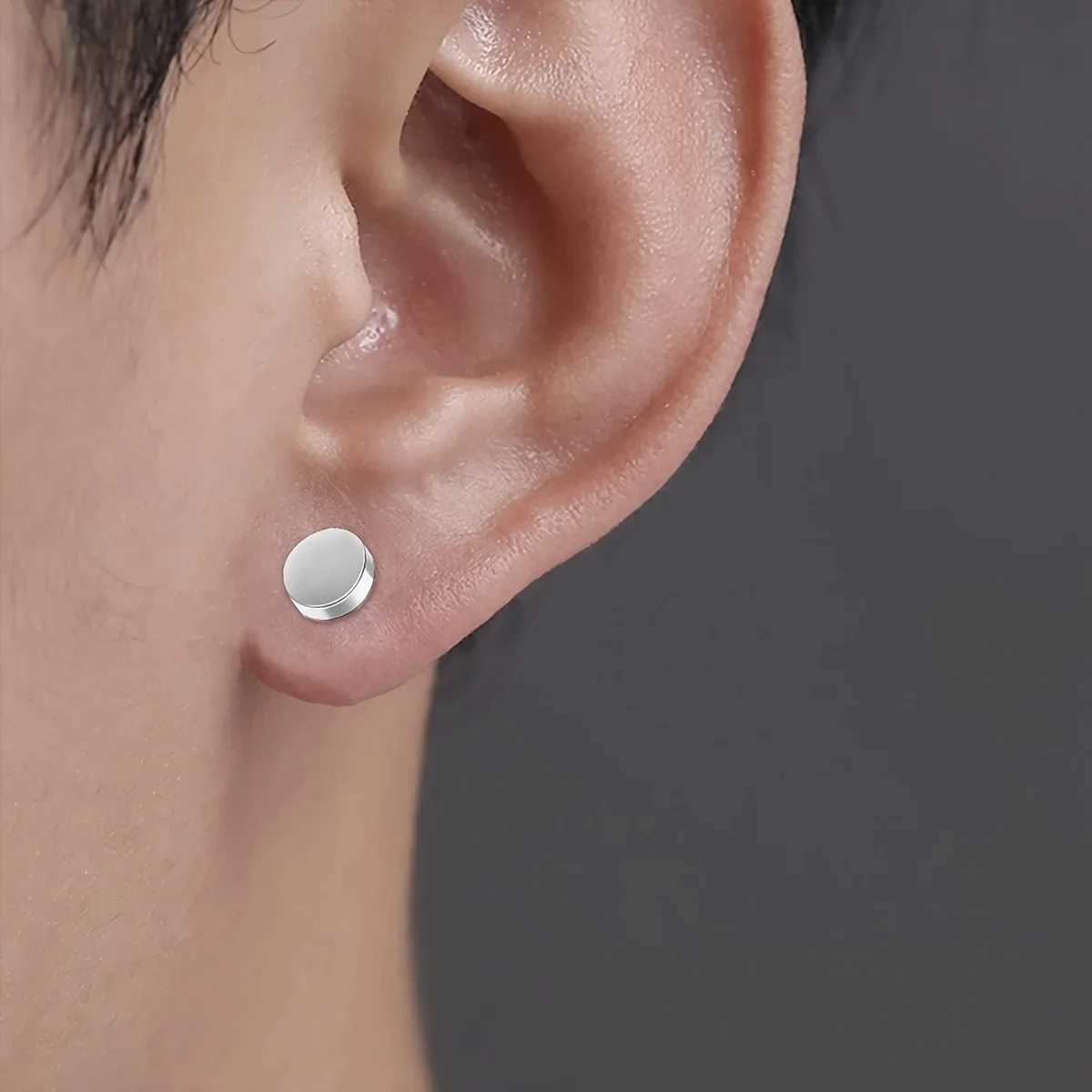 1 pair of crystal strong magnetic earring clip earrings suitable for men women punk round zircon magnetic earrings non perforated jewelry W241017