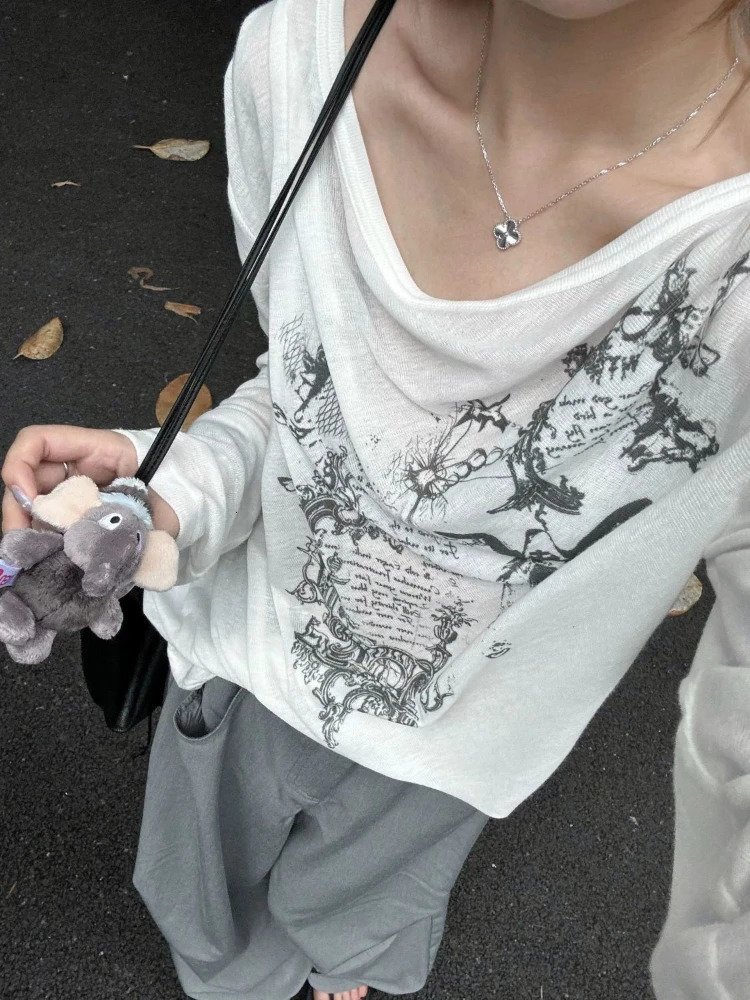 QWEEK Gothic graphic Harajuku T-shirt for women Grunge Y2k streetwear loose long sleeved top 2024 fashion Korean K-pop 2000 241017