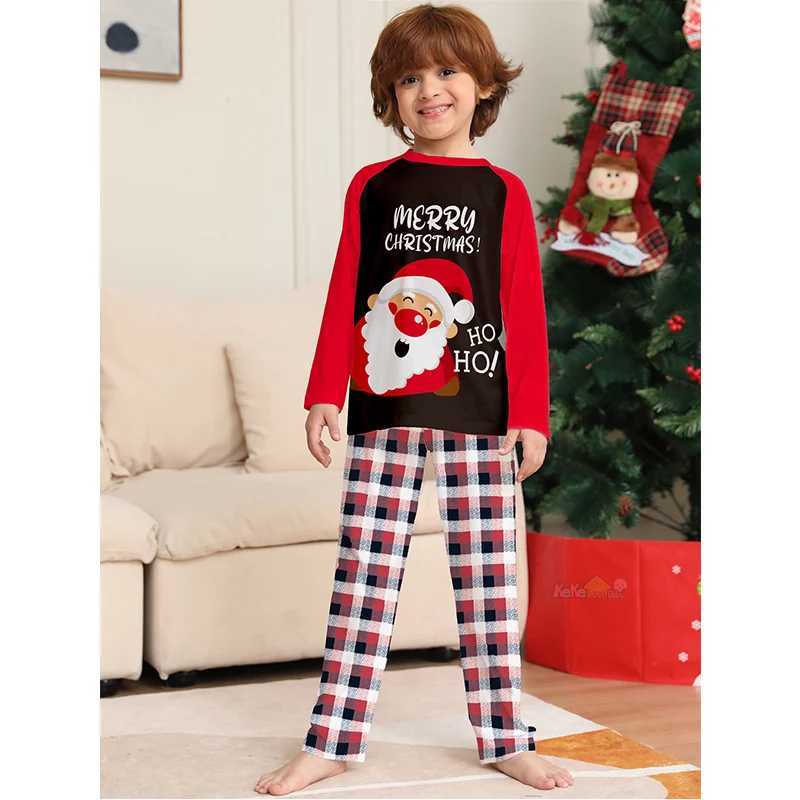 2025 Christmas Pajama Family Matching Clothing Set Adult Father Mother Children New Christmas Family Appearance Pajama Baby Panties Set W241015