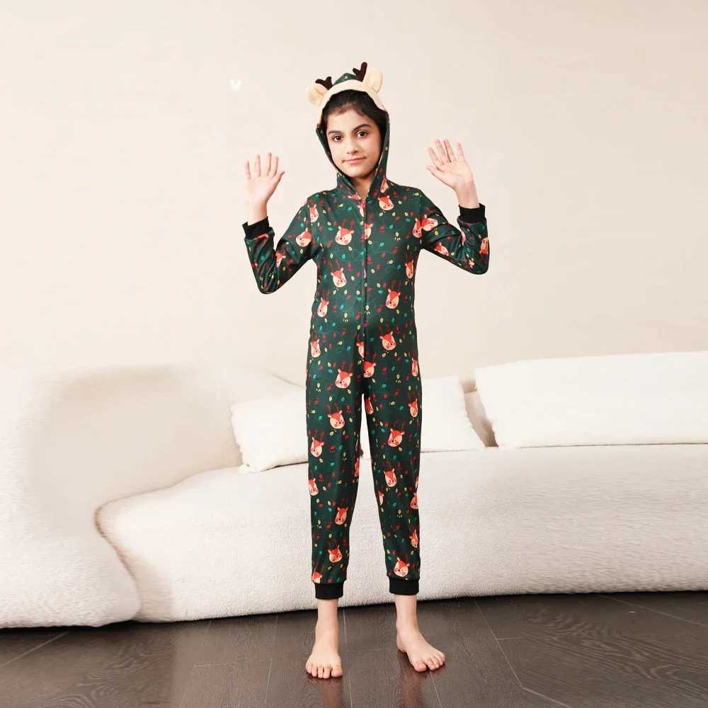 2024 Christmas Family Matching Set Cute Deer Ear Cover Zipper jumpsuit Cute one-piece jumpsuit allows printing pajamas Christmas appearance W241015