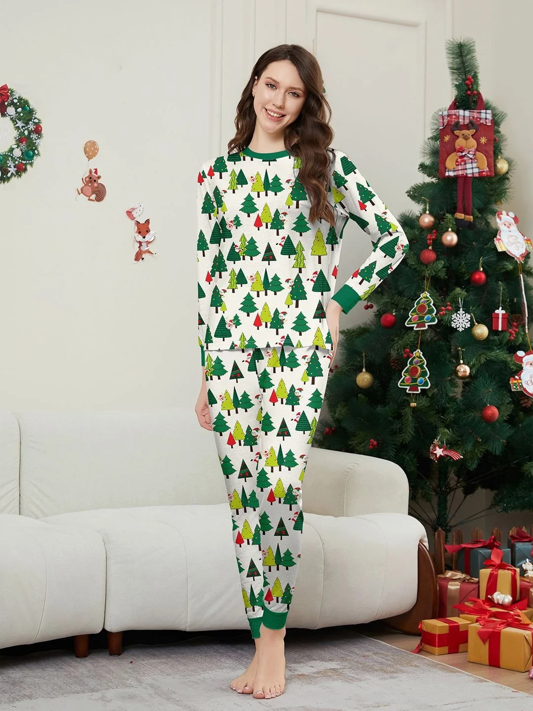 Christmas Family Look All Over Santa Tree Print Pajamas Adults Kids Matching Clothing Set Soft Cute Sleepwear Xmas Gift 241017