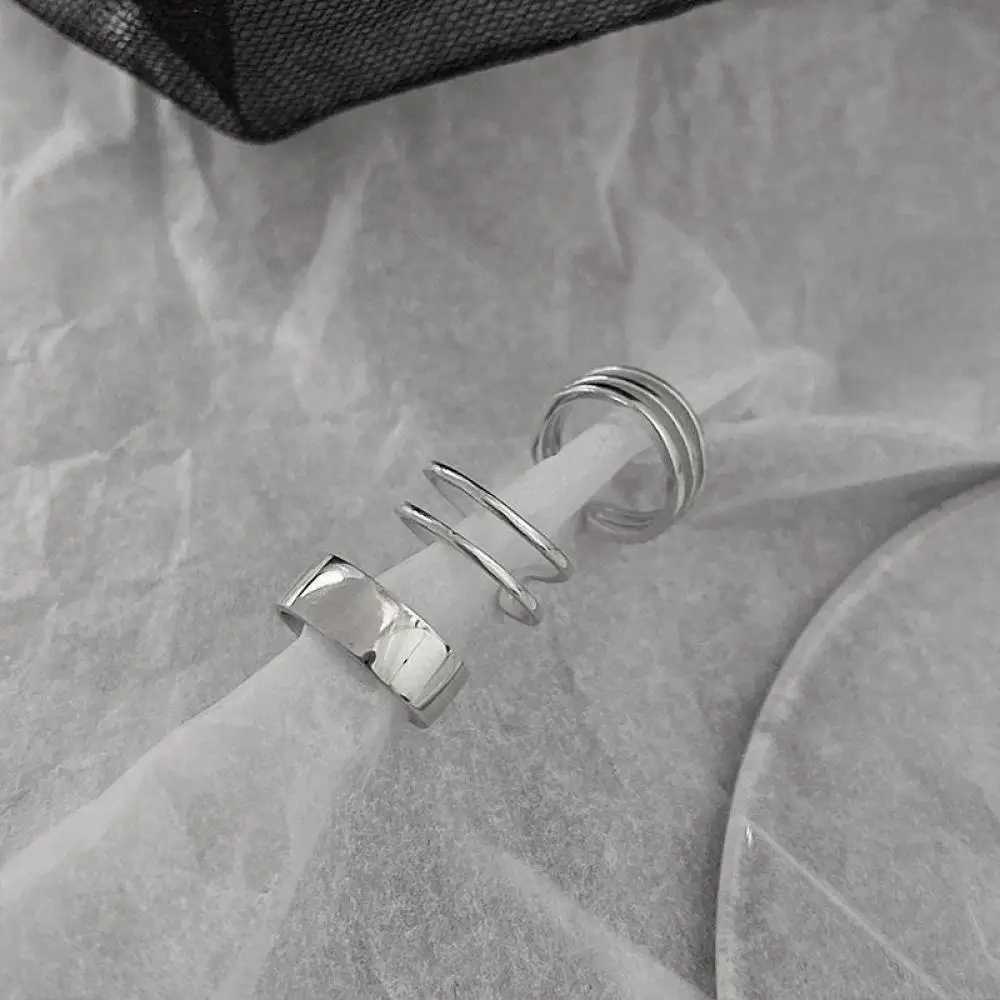 3 fashionable and simple cross clip earrings suitable for women cute gold silver punk ear clips no perforated jewelry W241017