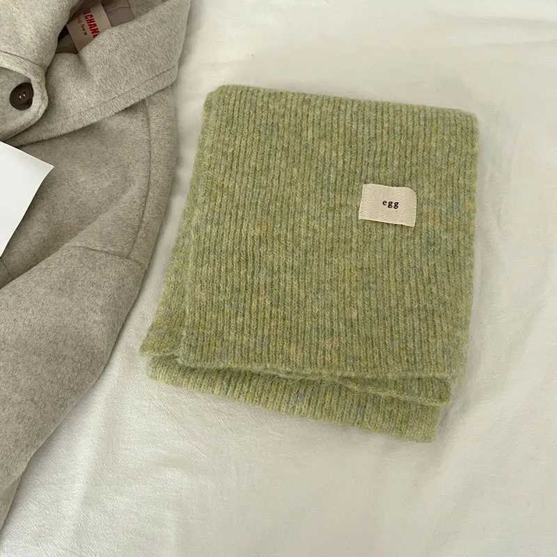 Warm cashmere scarf for women in winter thick and warm soft cashmere shawl bag Fem solid color knitted long scarf X241017