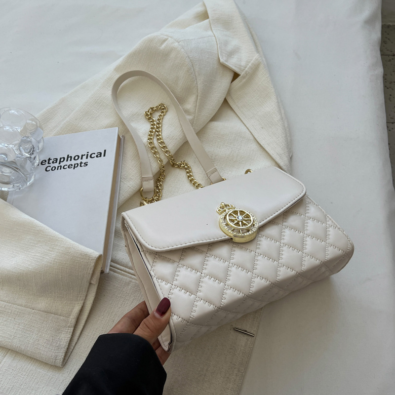Fashionable and minimalist western-style chain autumn new item single shoulder crossbody small square women's bag temperament solid color trend