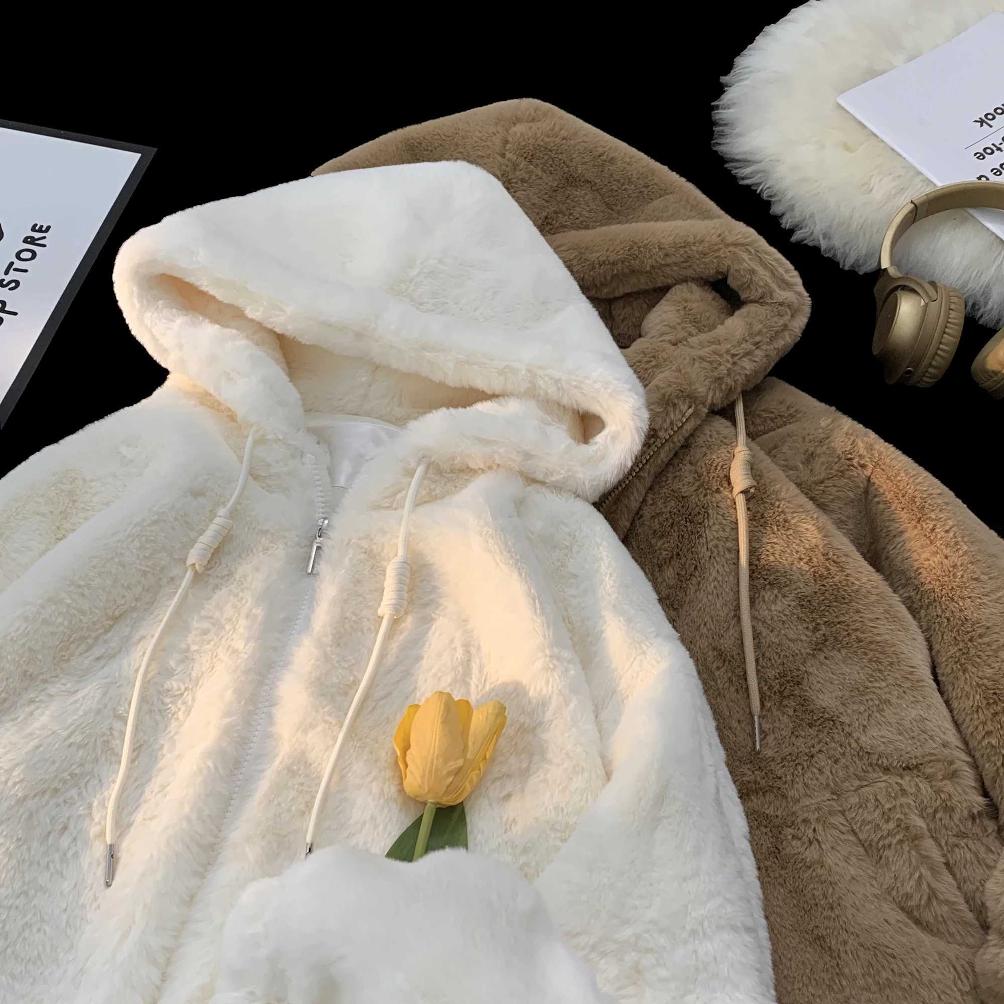 Men Lamb Wool Cotton Coat 2023 Winter Girls Wear New Student Loose Fitting Japanese Hooded Plush Thickened Trendy ParkasXJ241017
