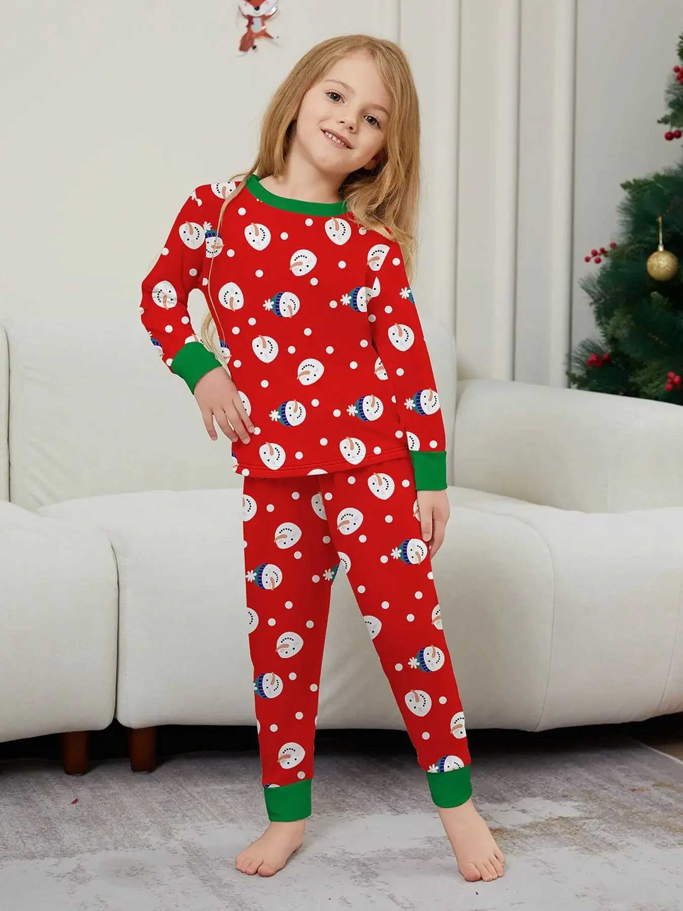 Christmas Family Pajama Set Allover Print 2-piece Pajama Set Mom Dad Child Matching Set Cute Baby and Dog Pants Pjs Christmas Appearance W241015
