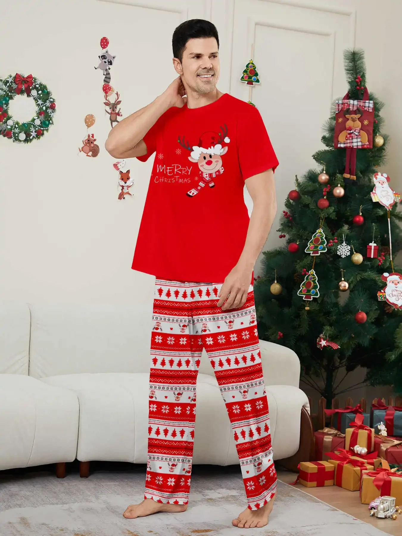 Xmas Family Look Pyjamas Cartoon Print Short Sleeve TShirtTrousers 2pcs Loungewear Christmas Matching Pajamas Set Baby Romper 241017