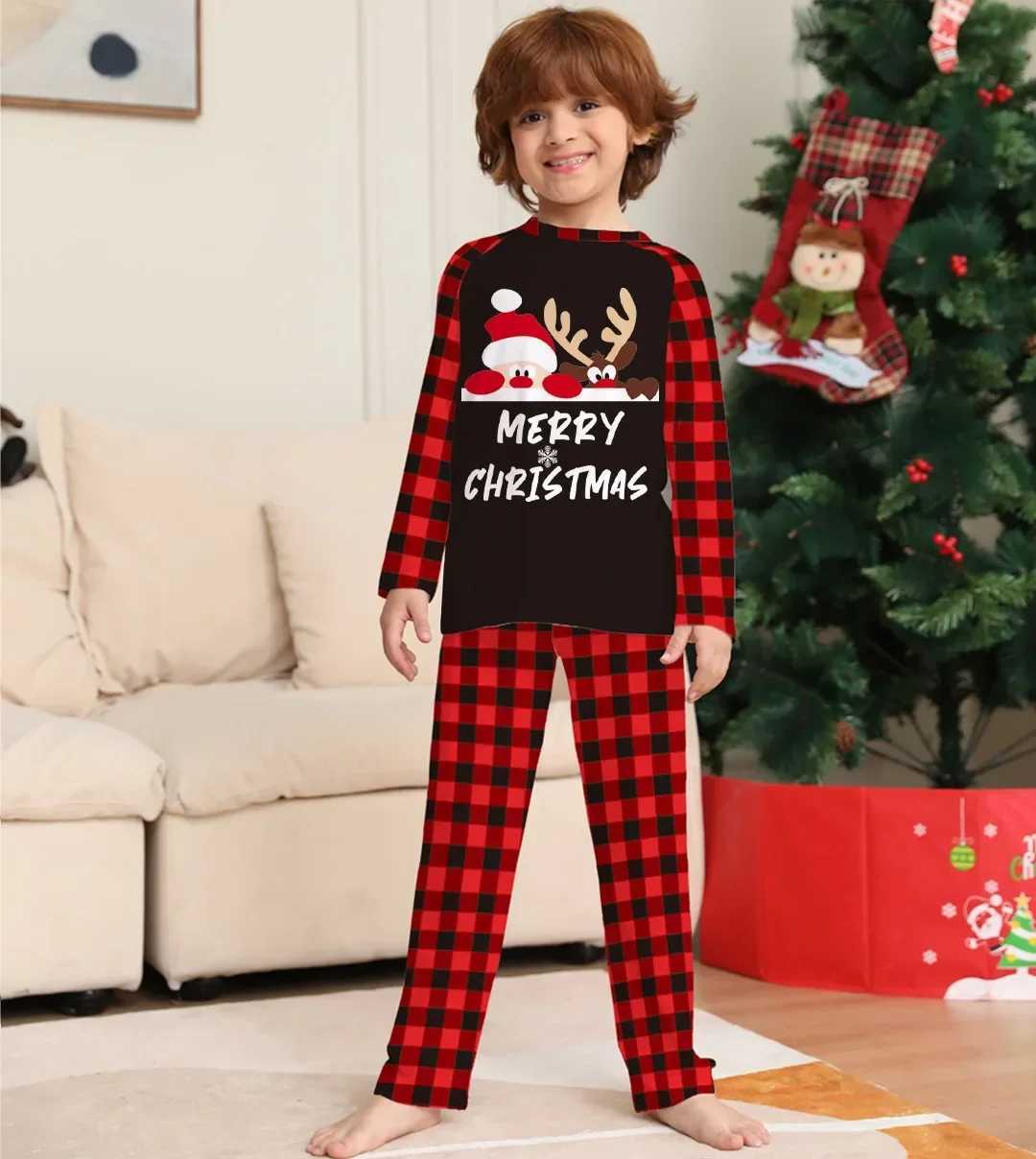 Merry Christmas Printing Mom Daughter Dad Son Matching Pajama Set 2024 New Family Appearance Soft and Cute Lounge Wearing Baby and Dog Hoodies Pjs W24