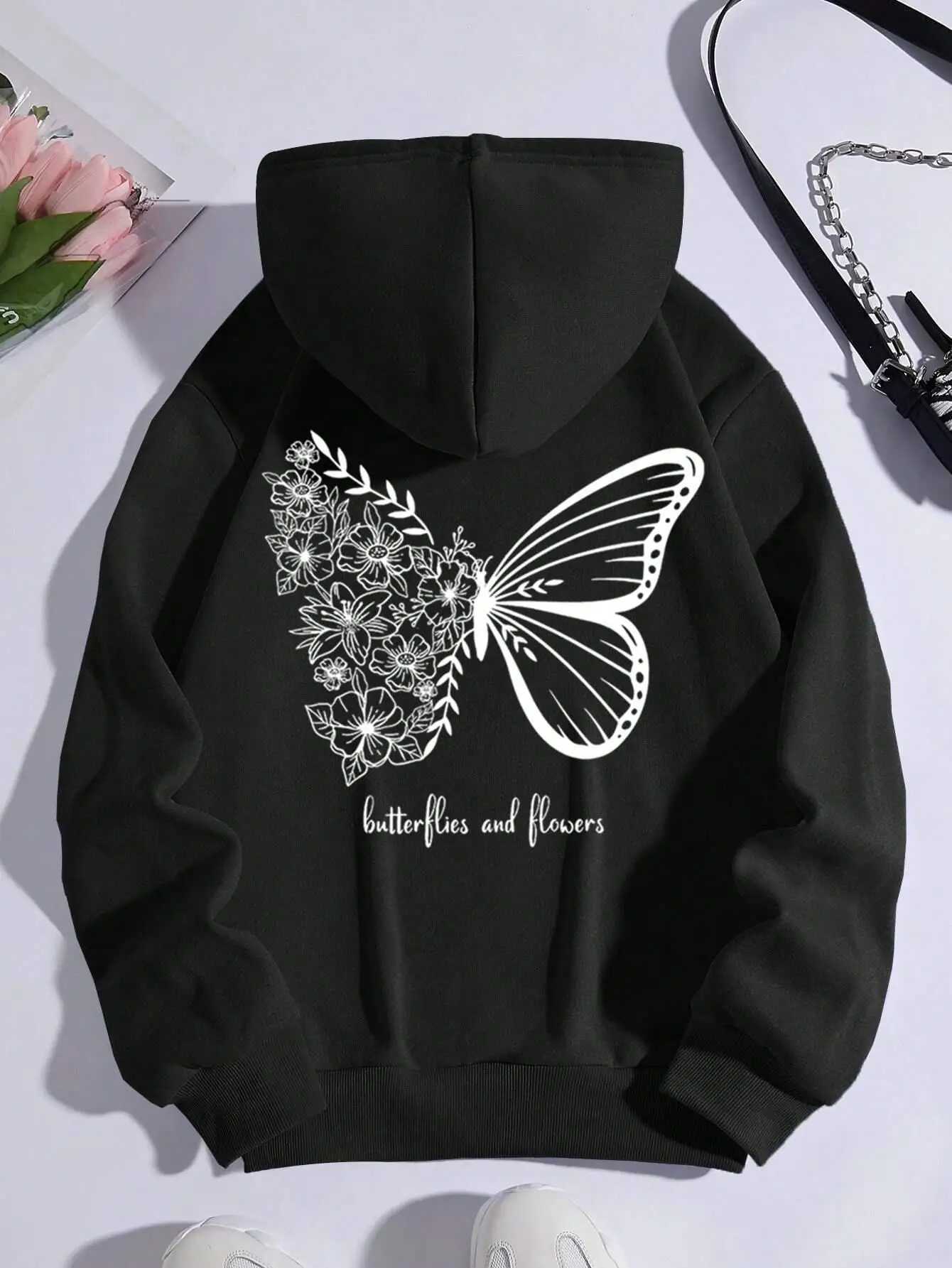 Butterflies and Flowers Simple Style Women Hoodies Fashion Crewneck Sweatshirt Casual Oversize Hoodie Autumn Face Sportswear XJ250717