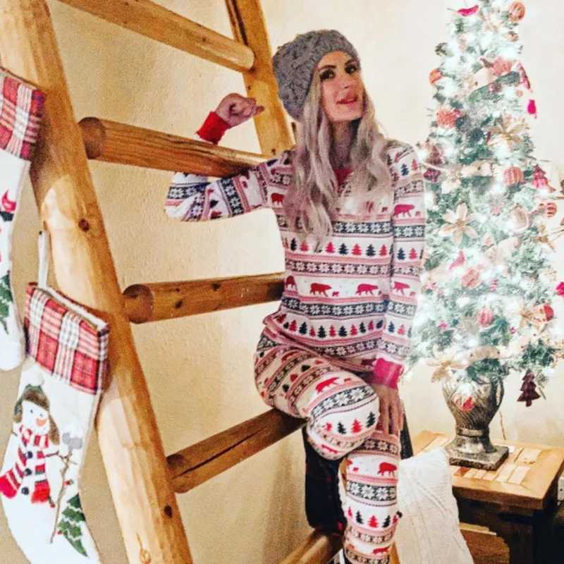 New Years clothing 2025 Christmas family sleepwear set casual soft sleepwear parents and children matching clothing 2-piece set family set Pjs W241015