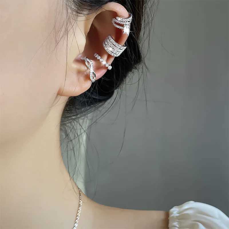 1 zircon Korean wave multi-layer geometric earring cuff clip suitable for women to wear no perforated jewelry W241017