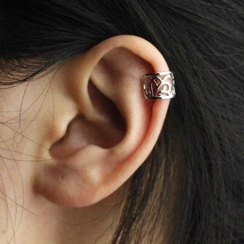 Delysia King hollow pattern ear clip W241017