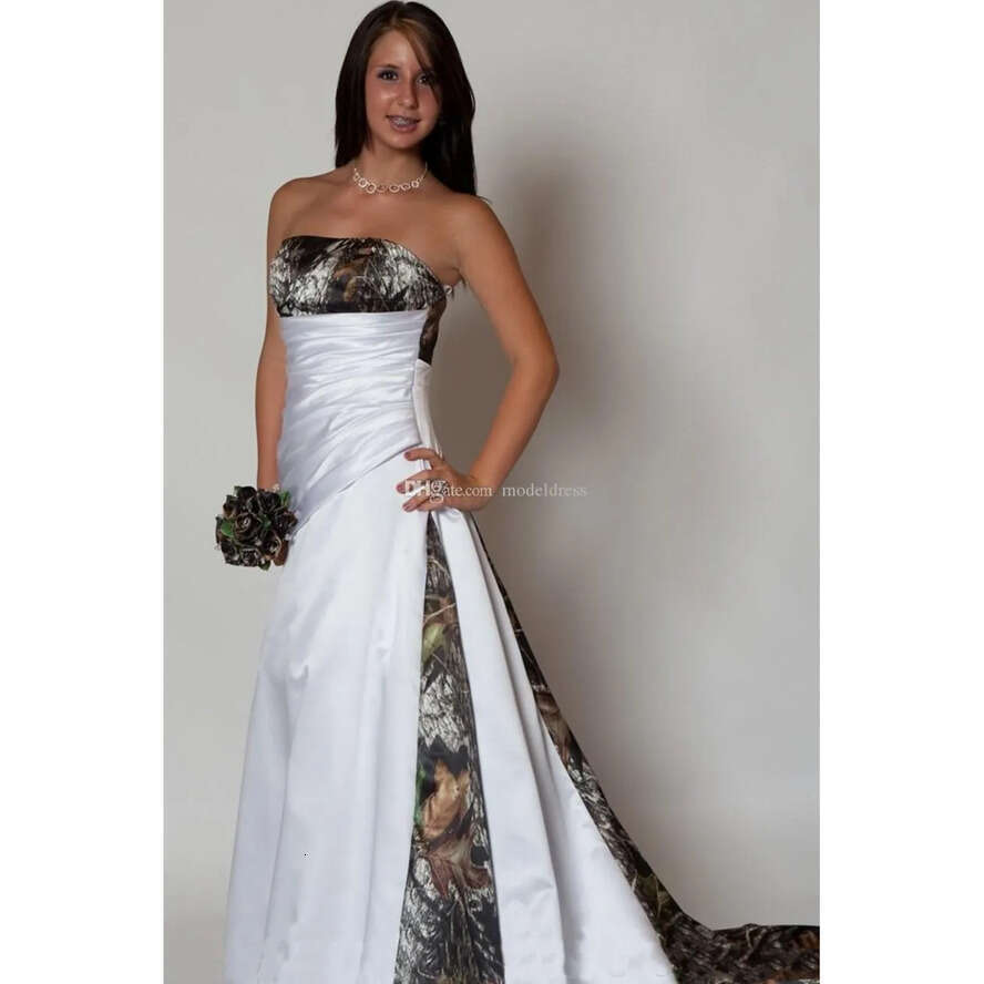 Camo New Wedding Design Dress Strapless Pleats A E Sweep Train Satin Country Beach Bridal Gowns Plus Size Cheap Custom Made