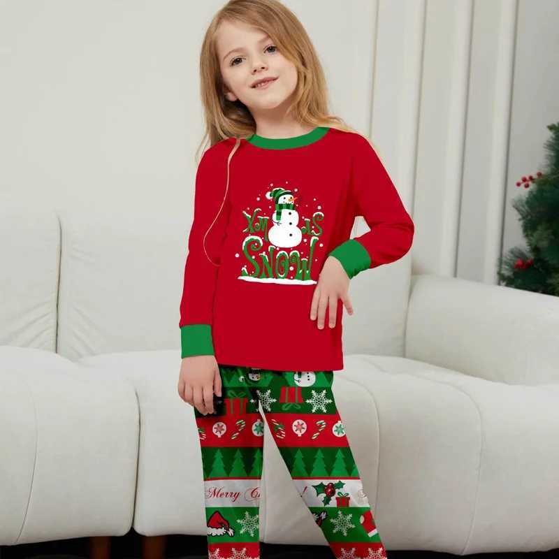 Christmas Family Matching Set Pajama Clothing Set Cartoon Snowman Printing Mother Children Baby Christmas Family Appearance Pajama W241015