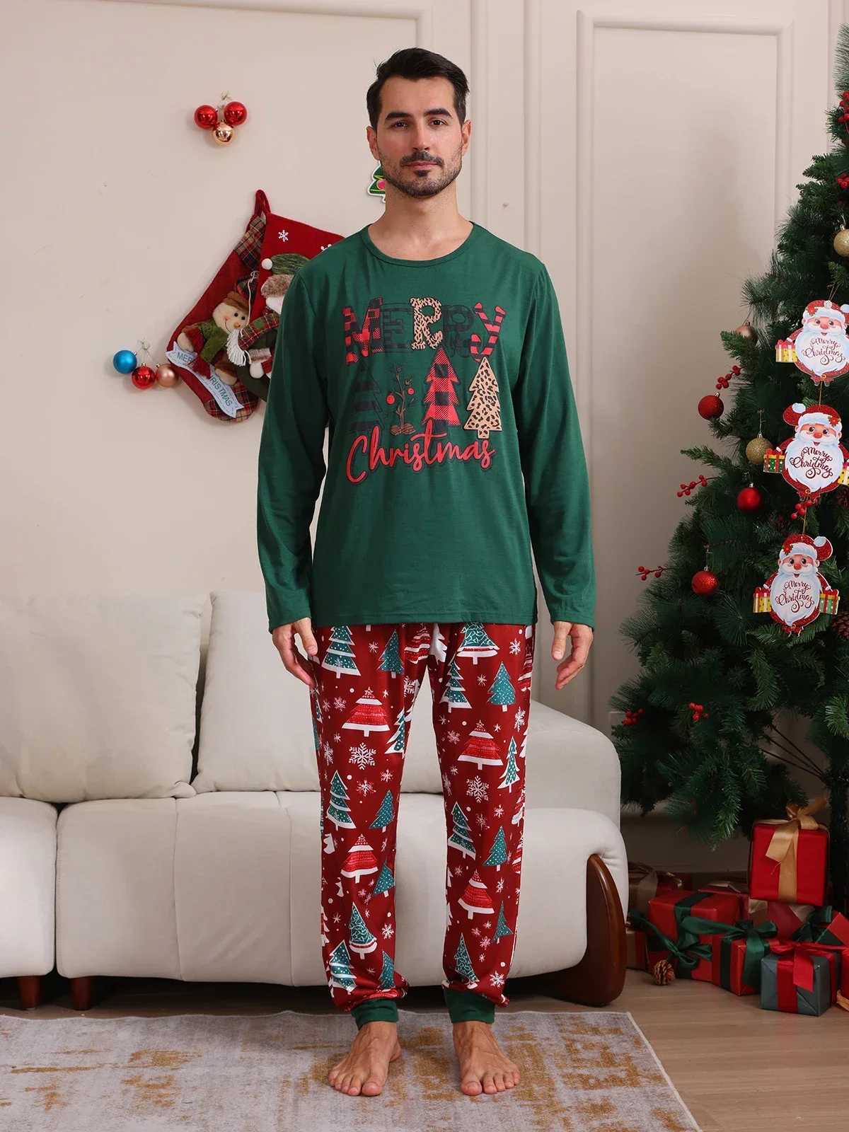 Christmas Tree Printing Family Christmas Pajama Set Full Set of Casual Soft Pajamas Mom Dad Child Matching Set Christmas Appearance Pajamas W241015