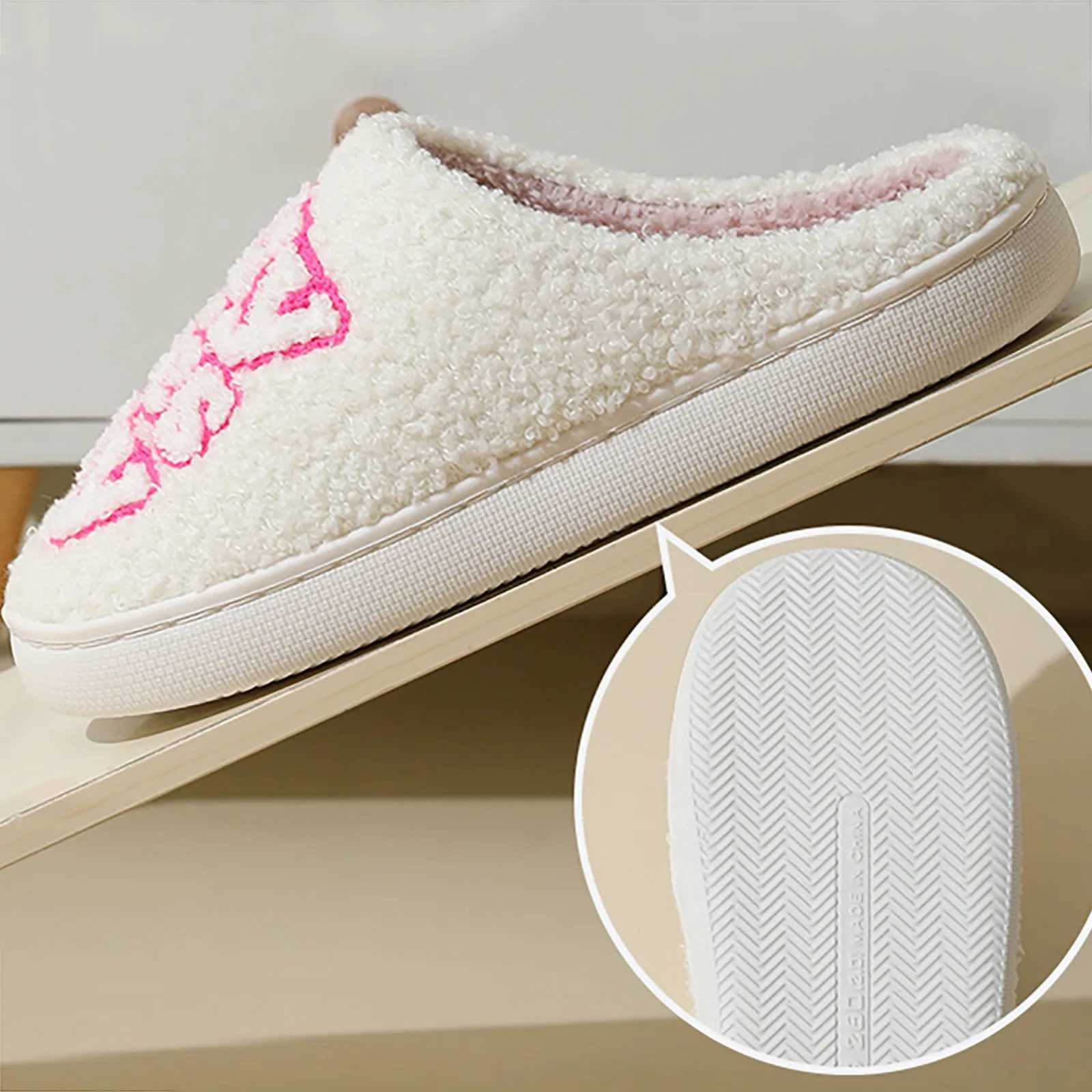 Womens winter slider Christmas sweet printed cotton warm fluffy slider household plush non slip womens comfortable sliderCL241017