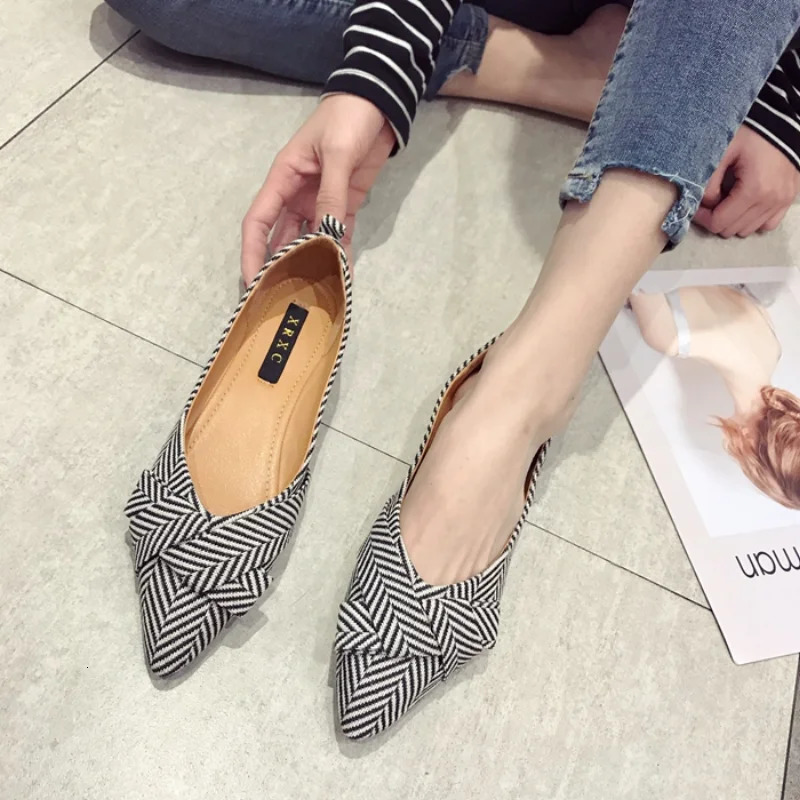 Women Flats Pointed Toe Bowknot Black Red Extra Big 43 44 45 Plus Small Size 31 32 33 Lady Flat Heel Casual Shoes 241016