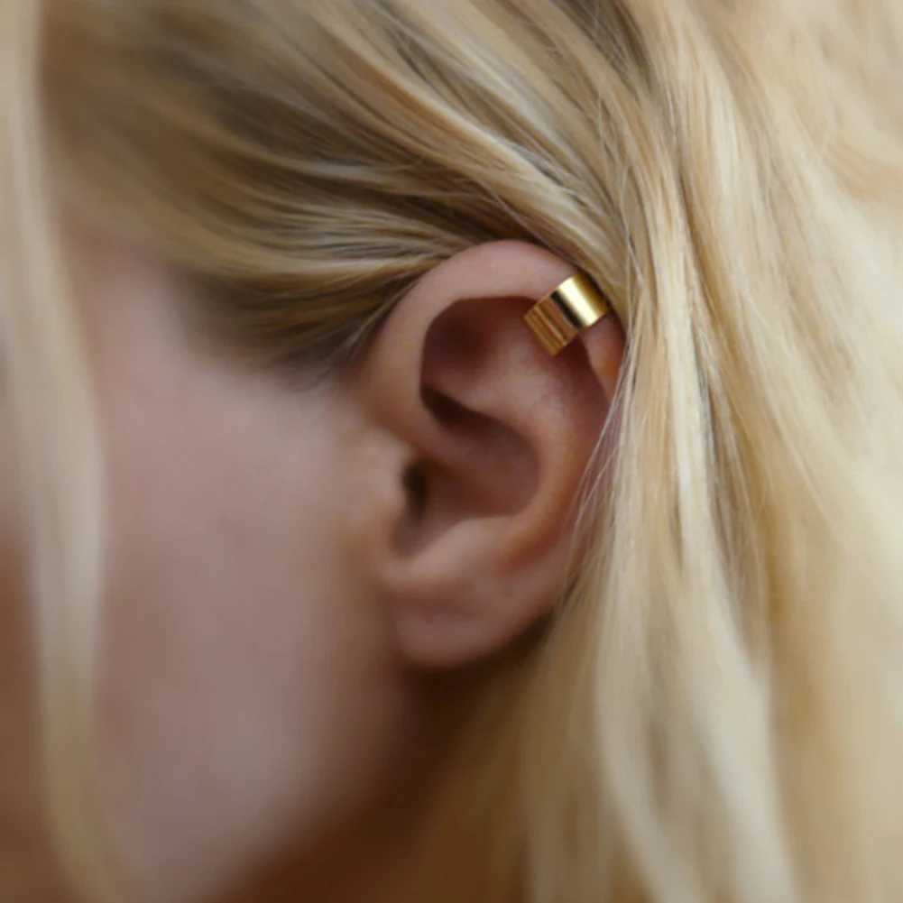 1 Punk Rock Earring Fashion Womens Cartoon Clip Cuff Packaging Non Perforated Clip Fashion Jewelry Accessory W241017