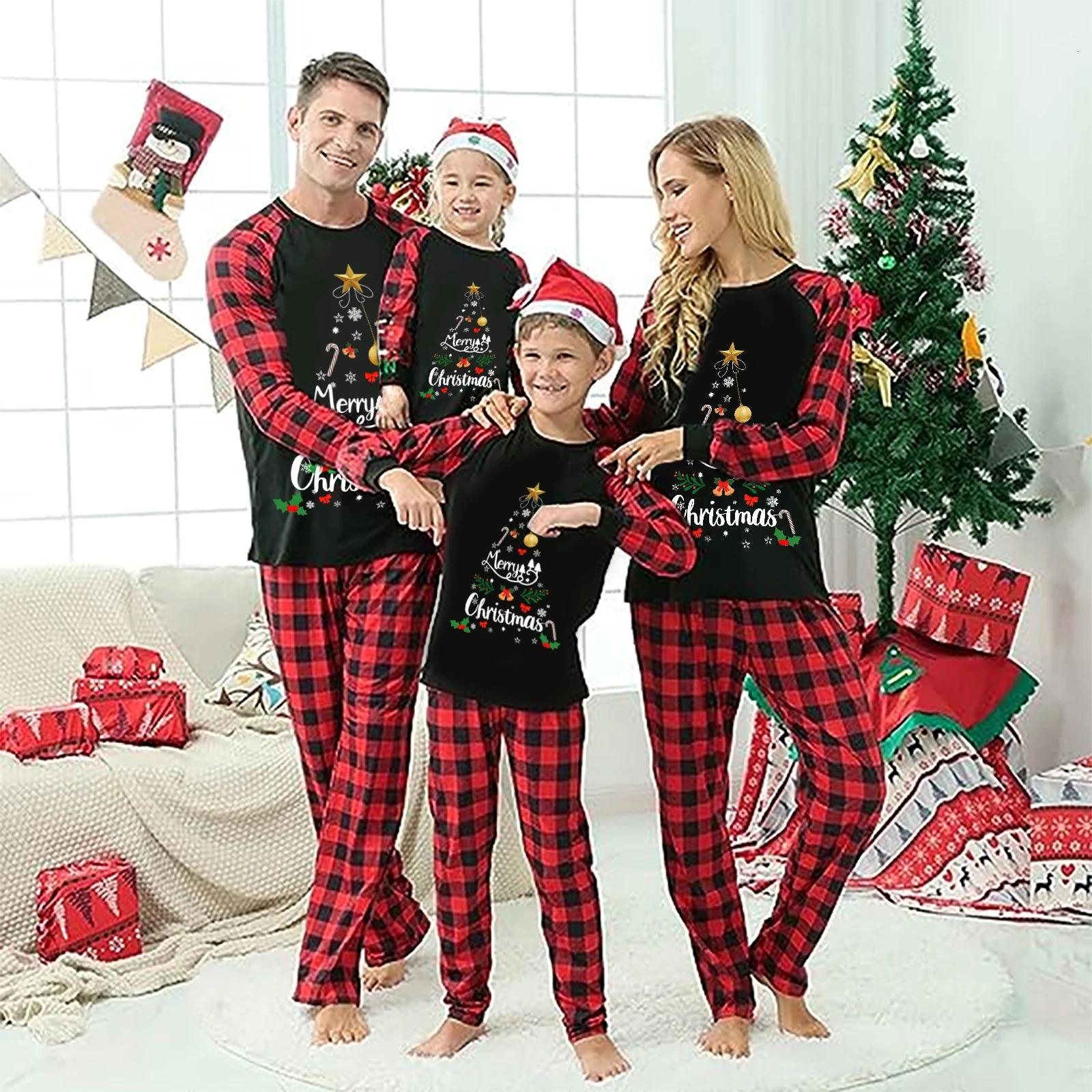Christmas Family Pajamas Matching Set Long Sleeve Letters Print Tshirt with Plaid Pants Sleepwear Loungewear 241017