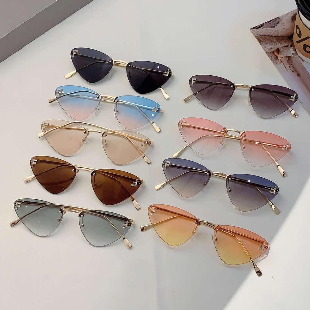 Women Stylish Ocean Design Sunglasses Gradient glasses Rimless Eye Glasses Lenses Vintage New Shades