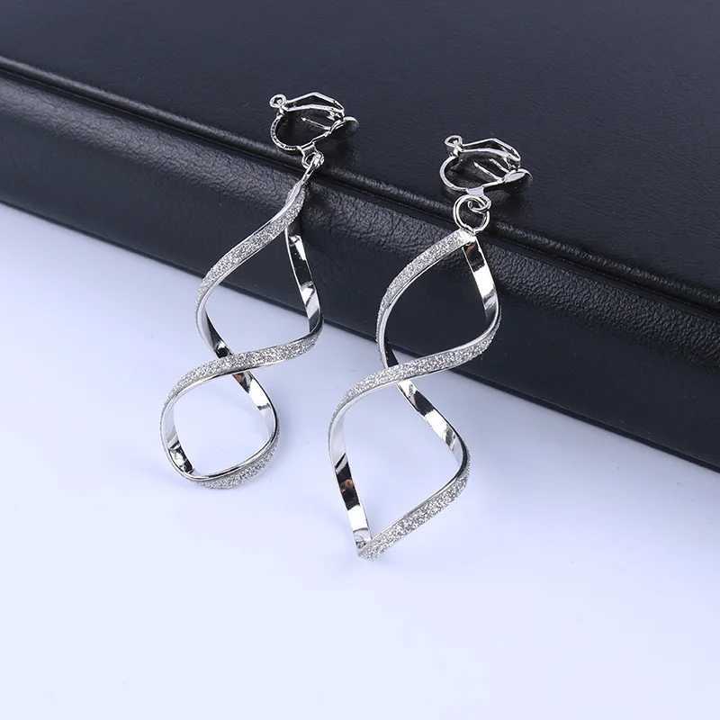 4-color geometric irregular metal wave pattern flash clip earrings with no perforations for women minimalist earrings clip fashion jewelry W241017