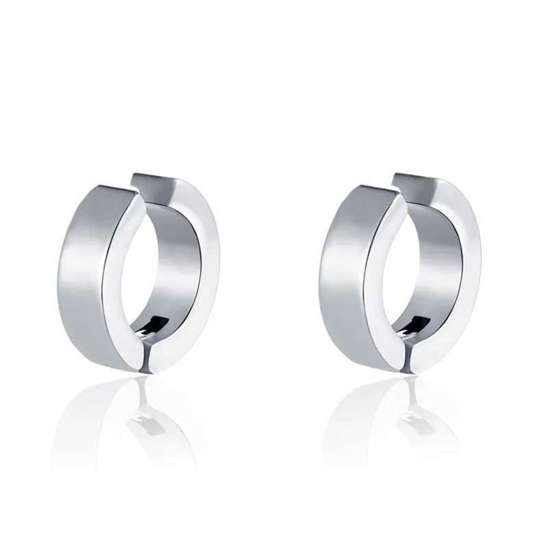 1 pair of classic Korean punk stainless steel ear clip earrings suitable for men women black non perforated fake earrings and new popular jewelry W241