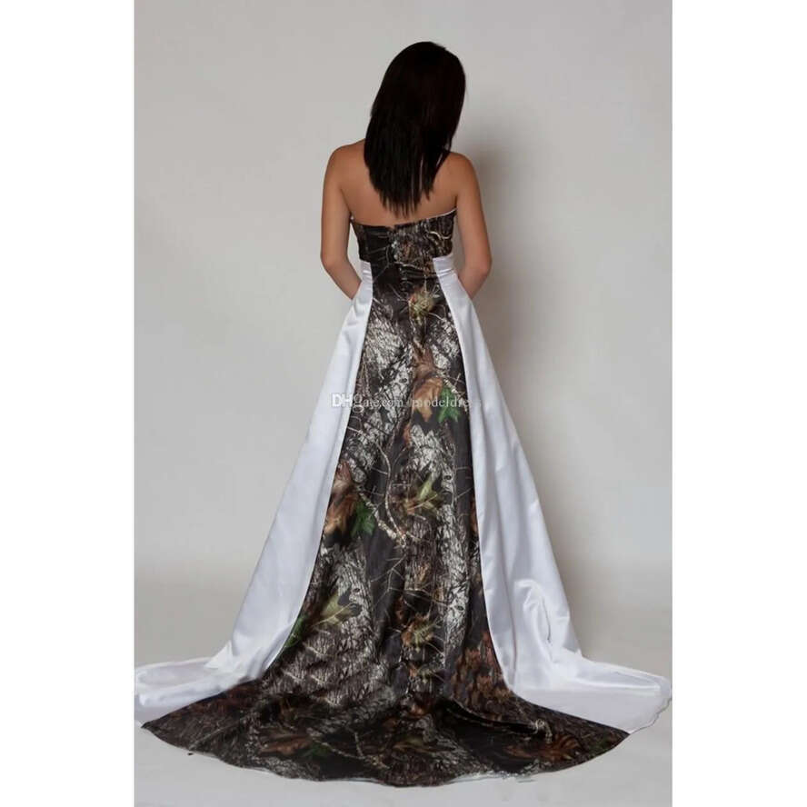 Camo New Wedding Design Dress Strapless Pleats A E Sweep Train Satin Country Beach Bridal Gowns Plus Size Cheap Custom Made